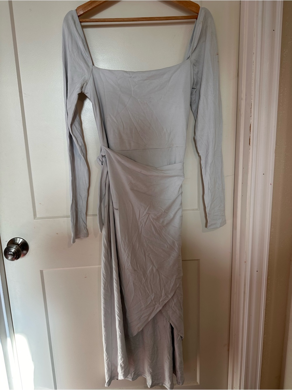 Wilfred Light Gray Long Sleeve Square Neck Wrap Midi Dress